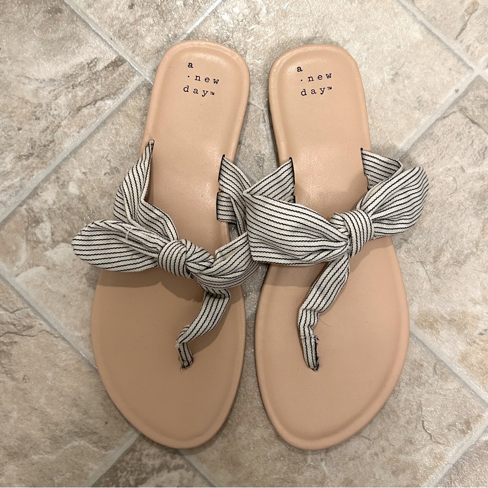 A New Day sandals - Picture 1 of 2